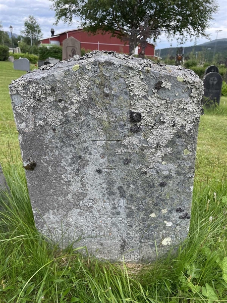 Grave number: DU GS   334