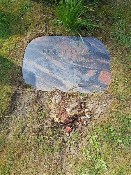 Grave number: 01  4414