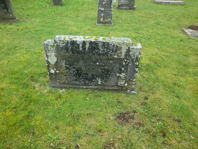 Grave number: LO E    35, 36