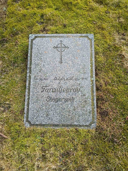 Gravnummer: 2 8   95, 96, 97, 98