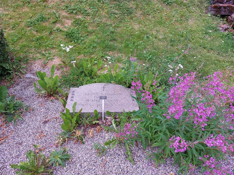 Grave number: FÖ 2    22