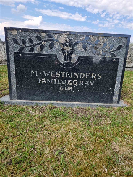 Grave number: 501 05 562-564