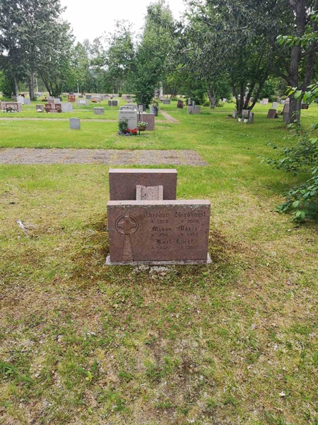 Hautatunnus: NK 09    55