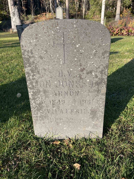 Grave number: R 2    71-E