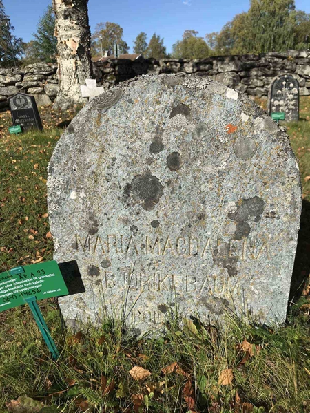 Grave number: ÅR A    33