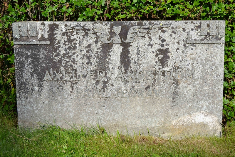 Grave number: 3 B    22