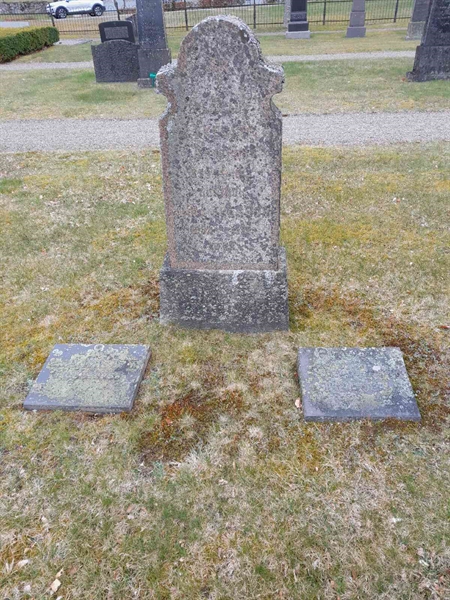 Grave number: 30 A 52A-D