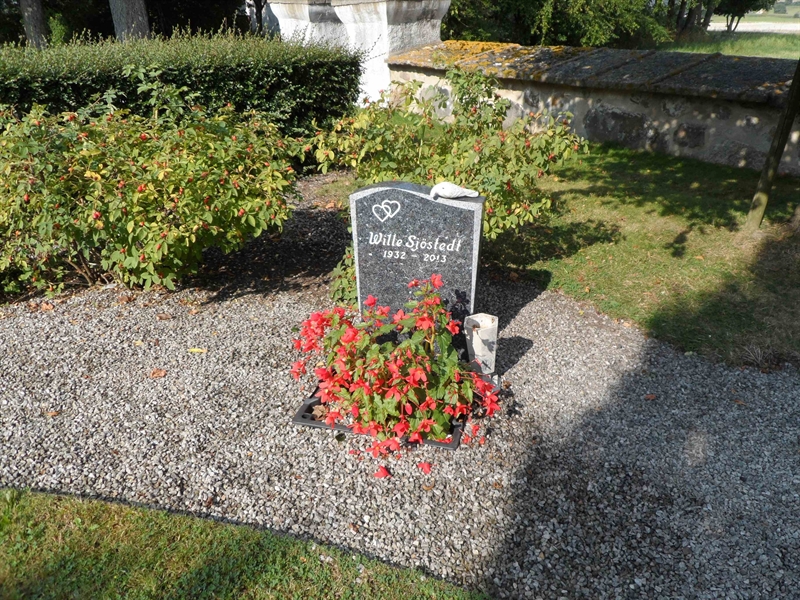 Grave number: SK DA    13