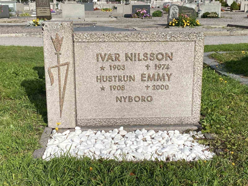 Grave number: 2 08 69