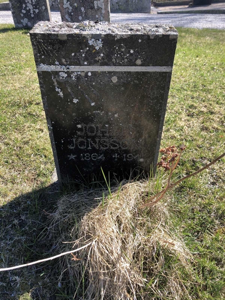 Grave number: 3 C   157