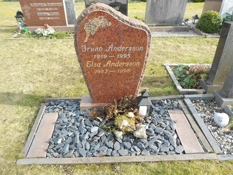 Grave number: NÅ M3U    59