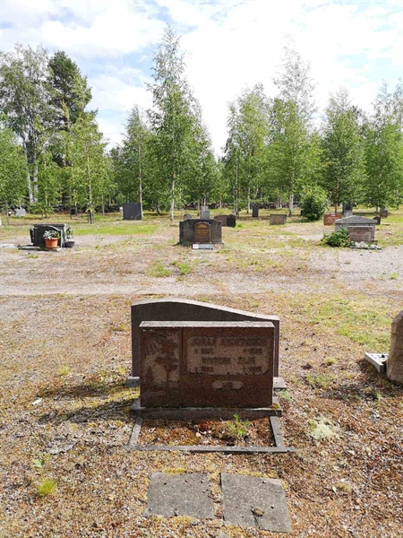 Hautatunnus: SK D    18