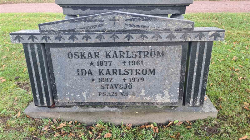 Grave number: M G 13 42-43