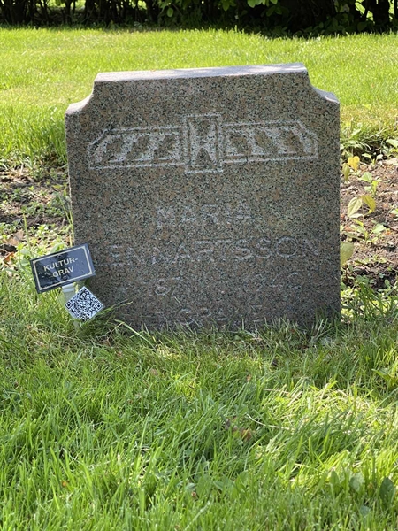 Grave number: 6 2    57