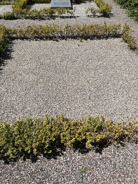 Grave number: NK H 39-40