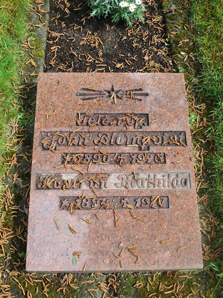 Grave number: HÖB N.UR    45
