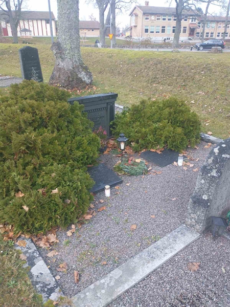 Grave number: VK C 537, 538, 539, 540