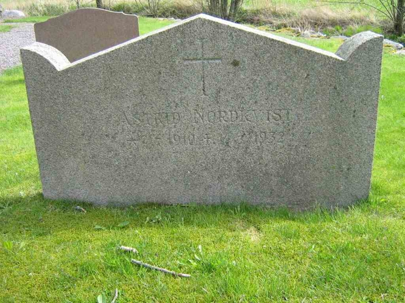 Grave number: LK 1  33001