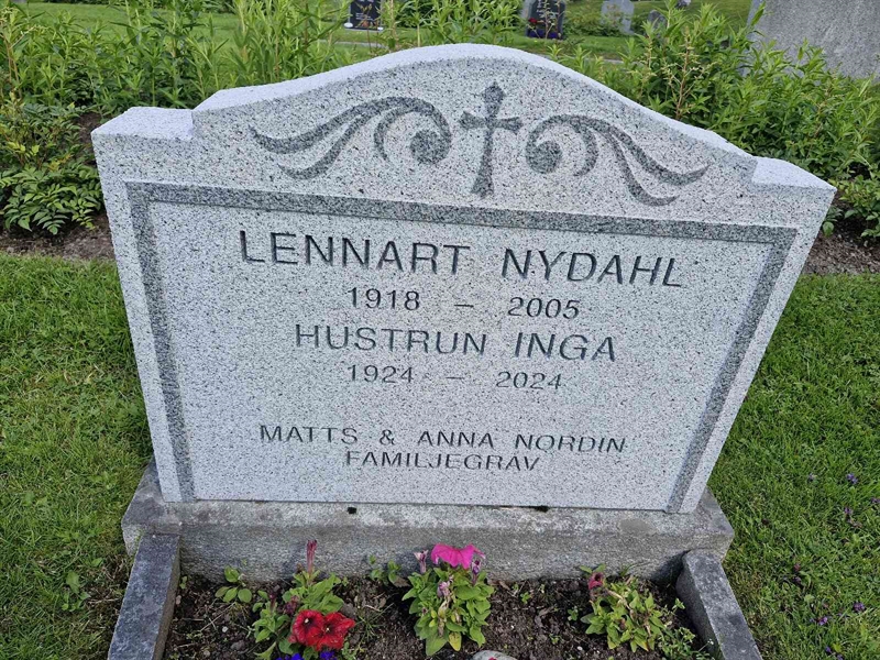 Hautatunnus: 1 KRONA 17