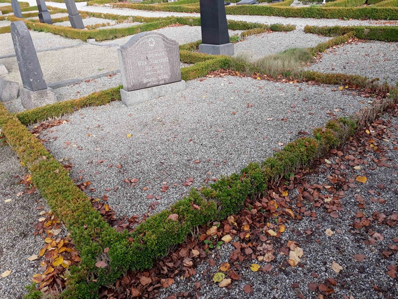 Grave number: TU 14    013