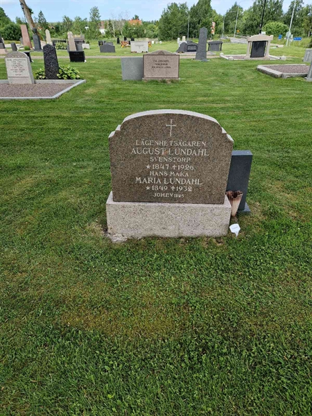 Grave number: 05 R  105
