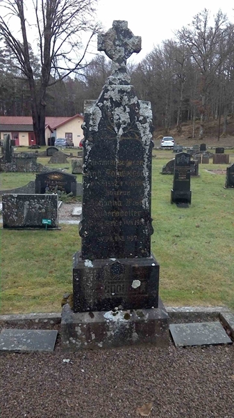 Grave number: 1 G   196, 197