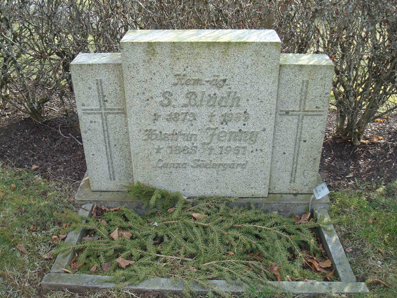 Grave number: KU 08   185, 186