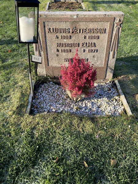 Grave number: 1 NB    43