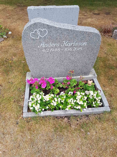 Grave number: 01 15023