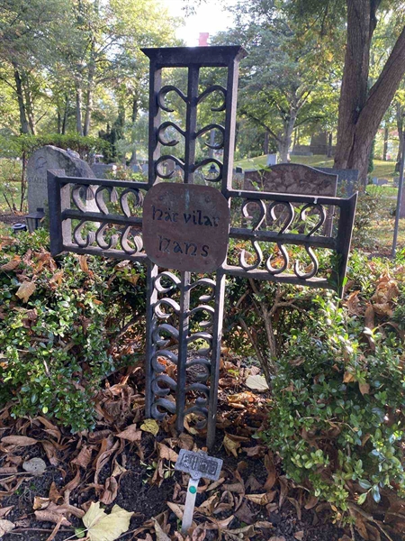 Hautatunnus: 1 F   155