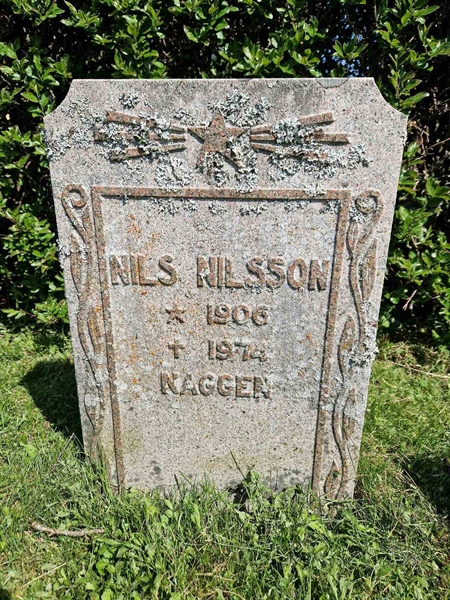 Grave number: 501 30 5562