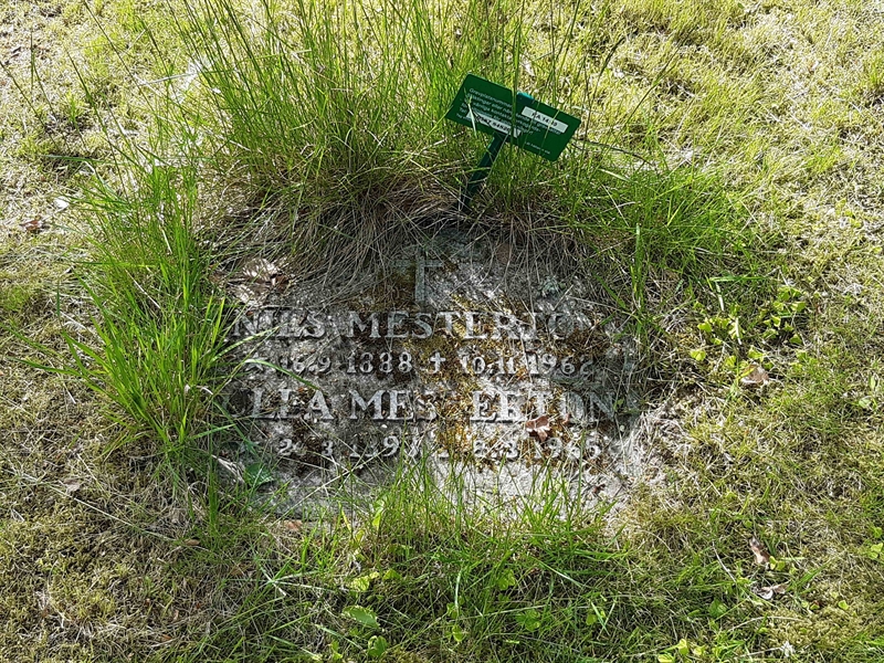 Grave number: KA 14    49