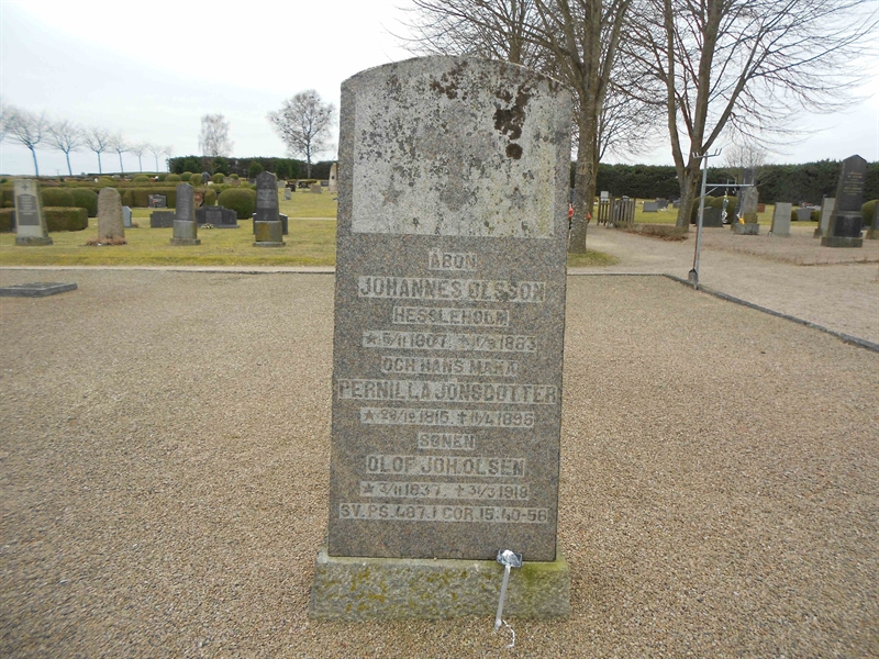 Grave number: V 8   157