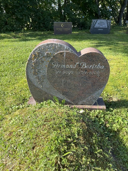 Grave number: 2 06    14b