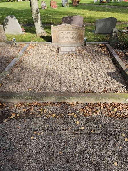 Grave number: Fr 7  1017-1018