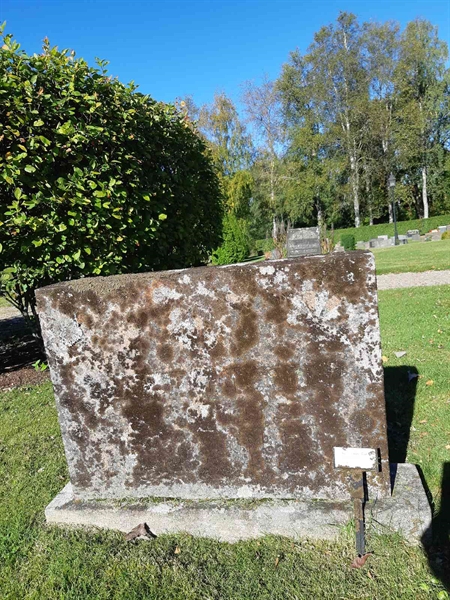 Grave number: Fr 7   635-636