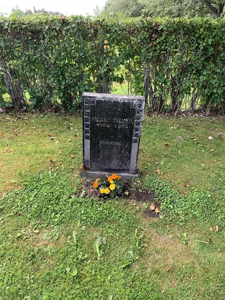 Grave number: 1 ÖK  239-240