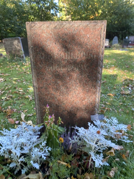 Gravnummer: 1 H   150