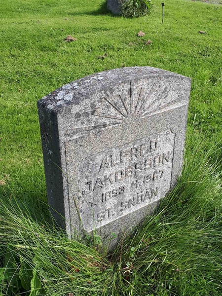 Gravnummer: NK F B   799