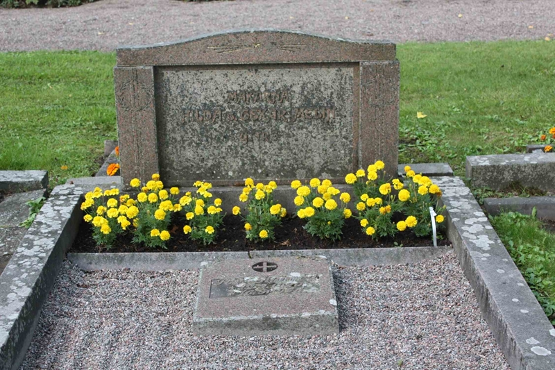 Grave number: 1 K H   75