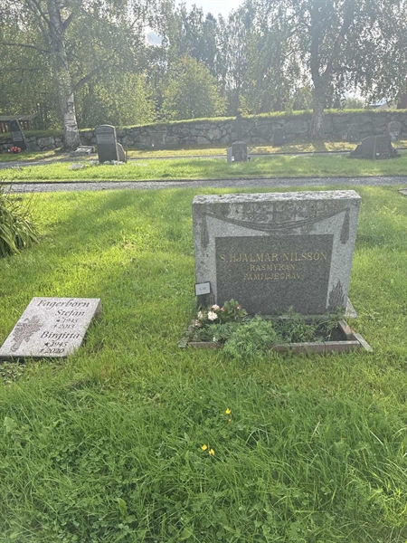 Grave number: 1 G   205