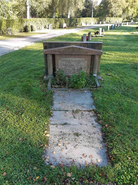 Grave number: Fr 7   973-975