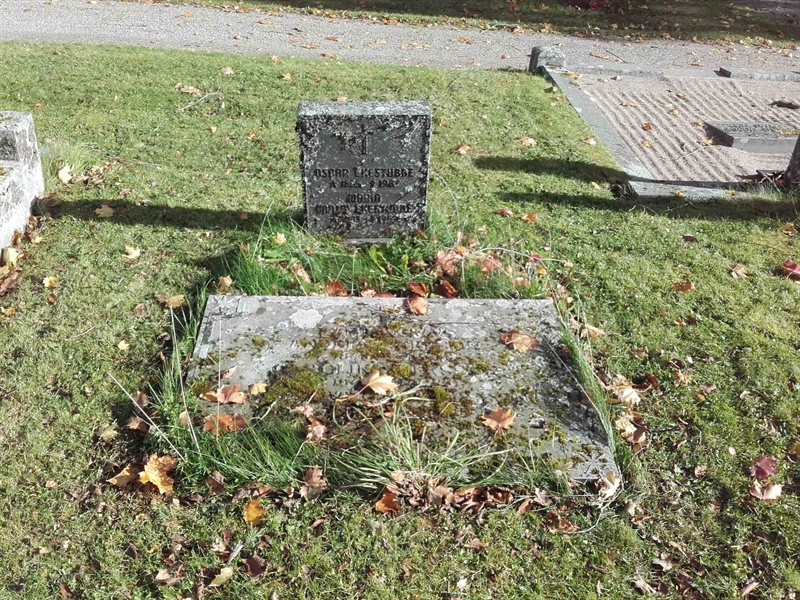 Grave number: NO 18   237