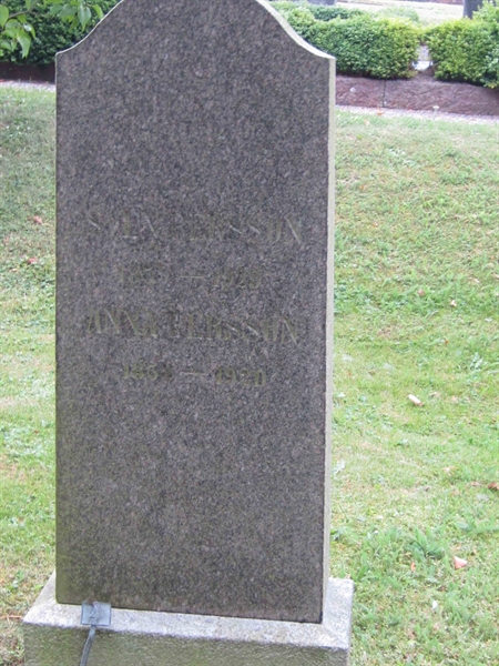 Grave number: 1 8    21