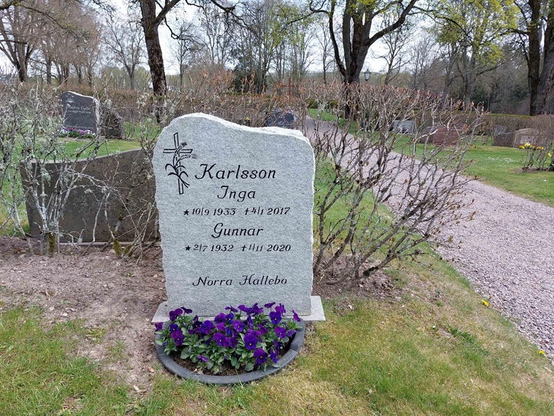 Grave number: HÖ 6   71, 72