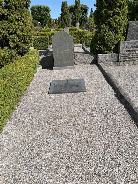Grave number: NK IV   114