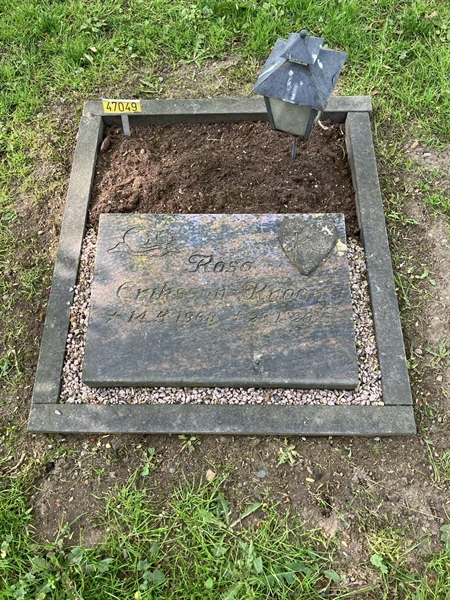 Grave number: Ö 47    49