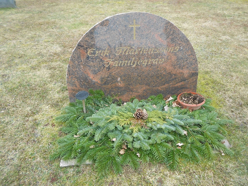 Grave number: V 5   159a
