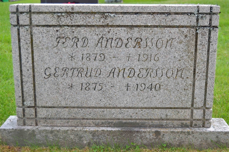 Grave number: 11 1   113-114