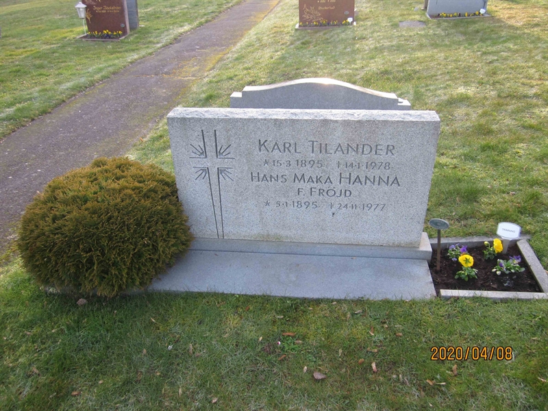 Grave number: 02 K   17